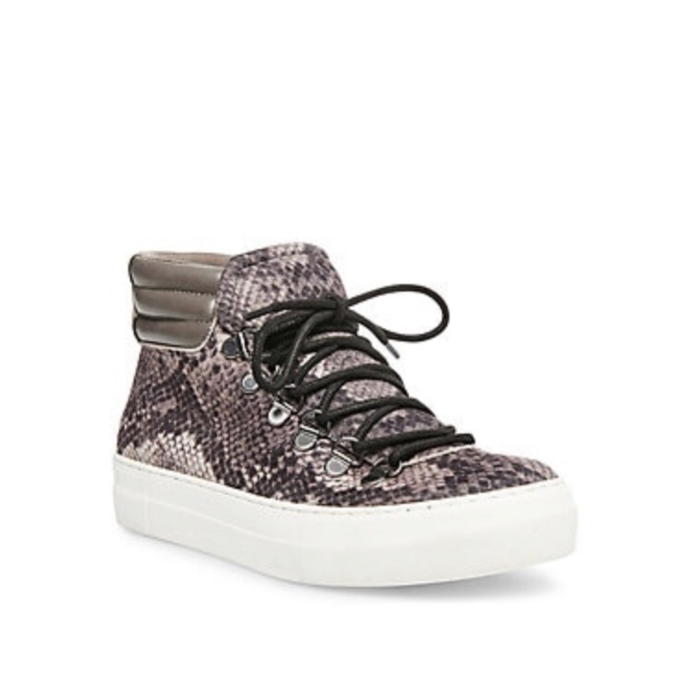 New Madden Girl
Beezy Work Boot Sneakers size 7